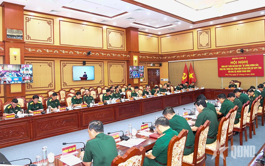 Quân khu 2 góp ý hoàn thiện hệ thống văn kiện chỉ đạo diễn tập khu vực phòng thủ